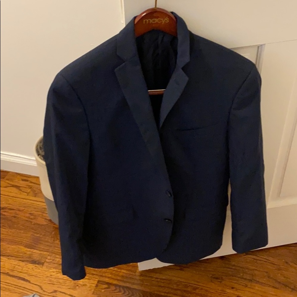 Men’s Blue Suit (40S)